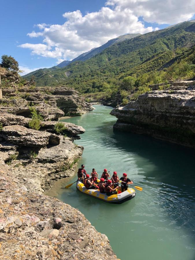 Albturist Ecocamping Permet & Outdoor Sports Center Ξενοδοχείο Εξωτερικό φωτογραφία