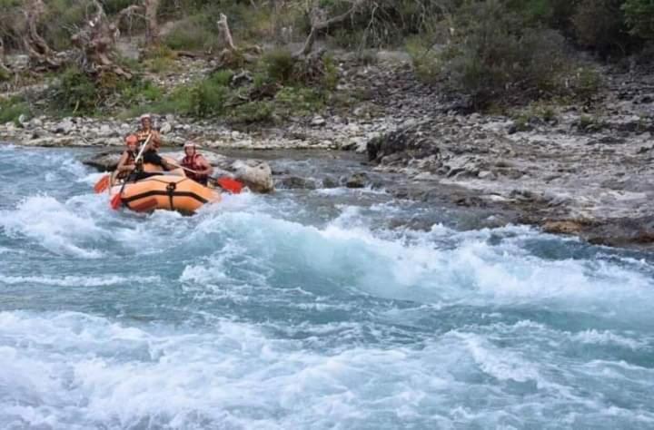 Albturist Ecocamping Permet & Outdoor Sports Center Ξενοδοχείο Εξωτερικό φωτογραφία